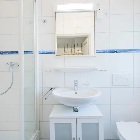 Ferienwohnpark Satteldachhaus Typ 10 Sdr 102 * Immenstaad am Bodensee