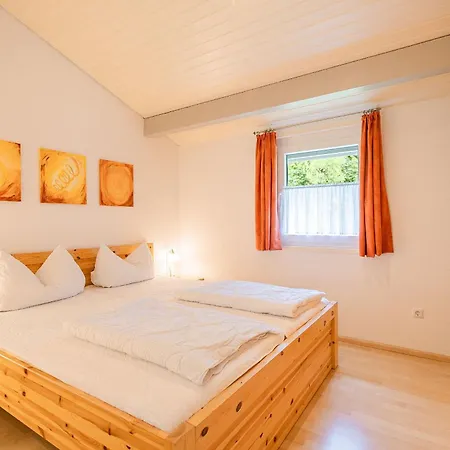 Nyaraló Ferienwohnpark Satteldachhaus Typ 10 Sdr 102