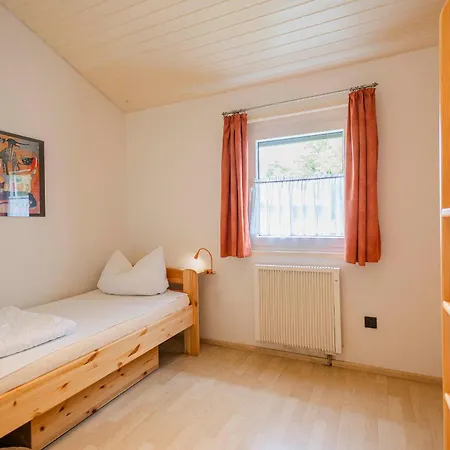 Ferienwohnpark Satteldachhaus Typ 10 Sdr 102 Nyaraló *